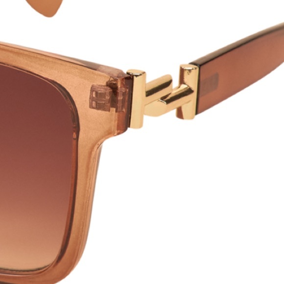 Powder UK Limited Edition Lainey sunglasses in bold print hard case-NWT - Picture 8 of 16